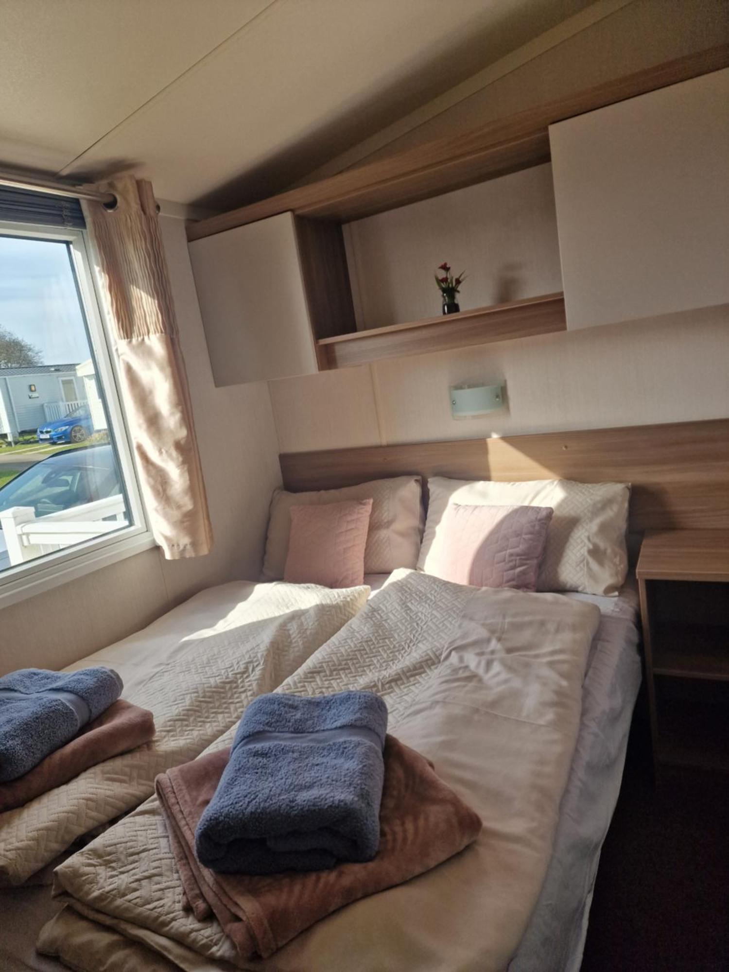 Durdlee Door, D27, Main Rd, West Lulworth, Wareham Bh20 5Pu 호텔 외부 사진