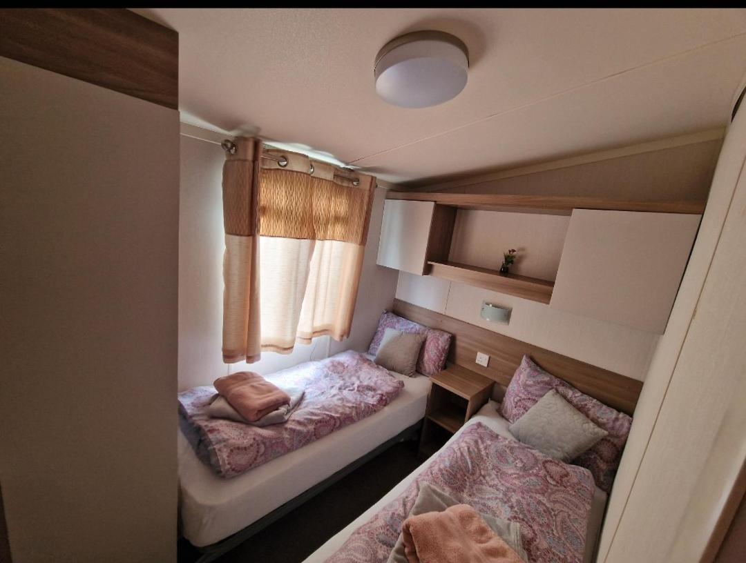 Durdlee Door, D27, Main Rd, West Lulworth, Wareham Bh20 5Pu 호텔 외부 사진